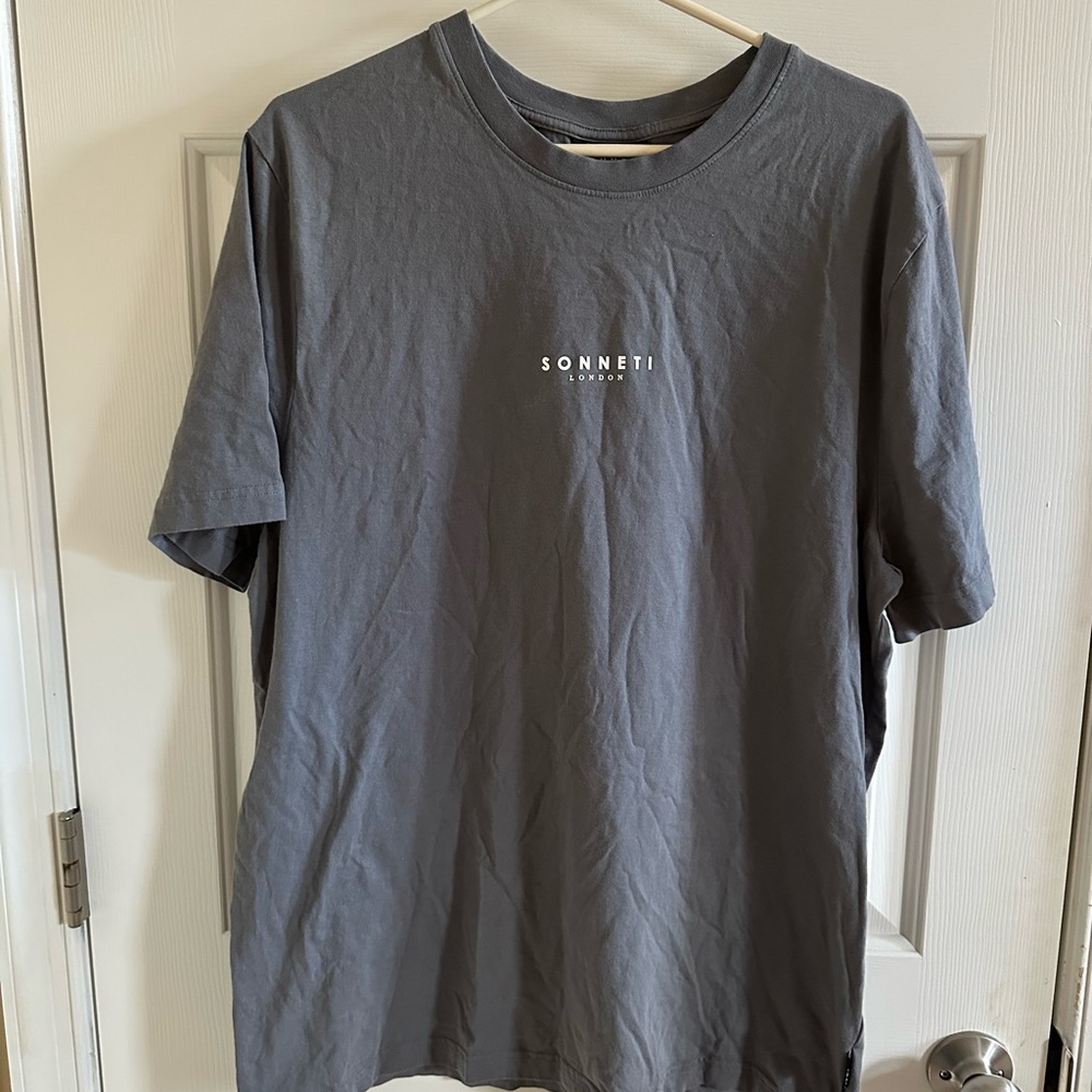 Sonneti London Charcoal Men's Short Sleeve Tee Crewneck with Logo